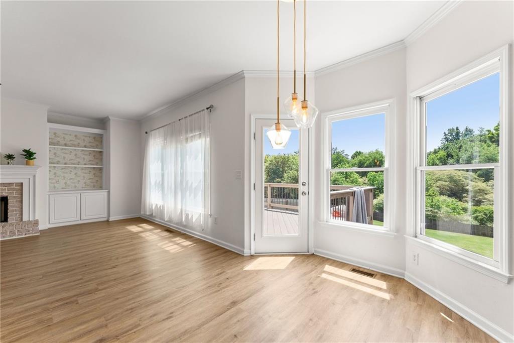 8455 Woodland View Drive