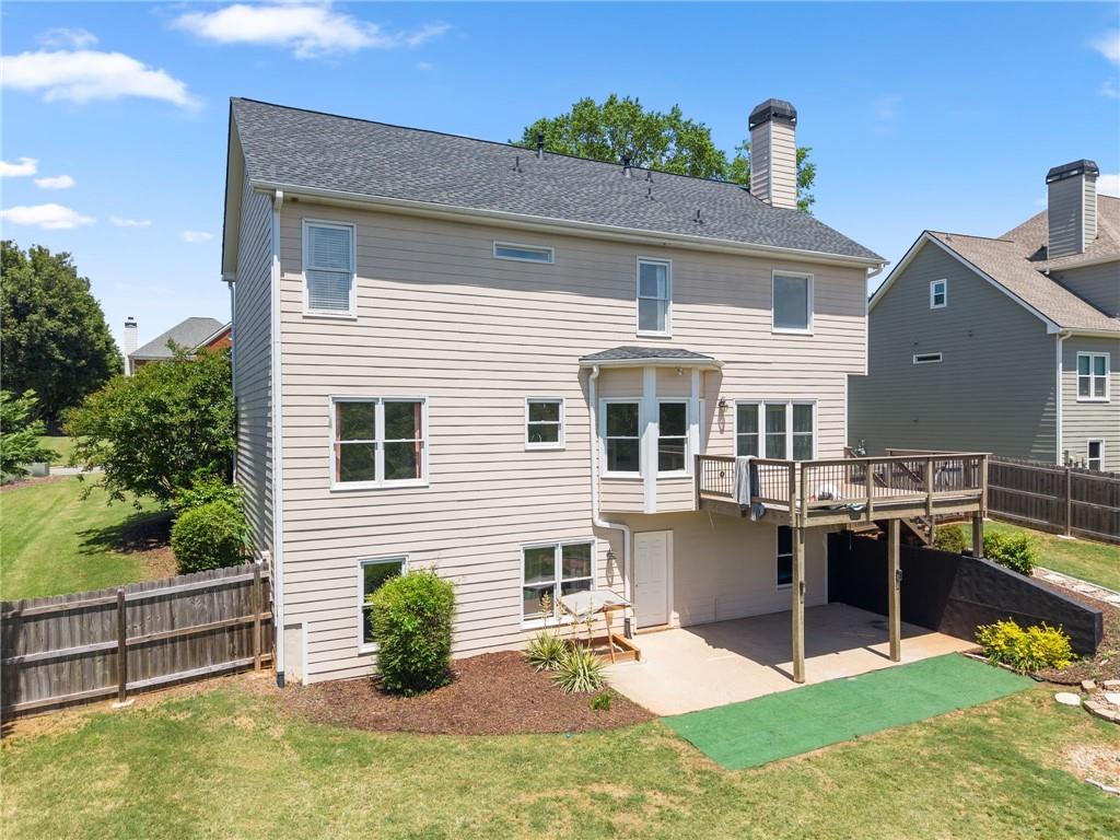 8455 Woodland View Drive