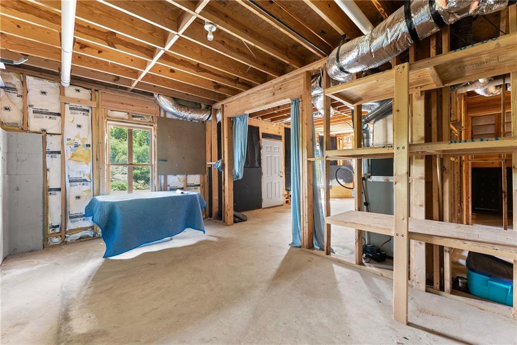 8455 Woodland View Drive