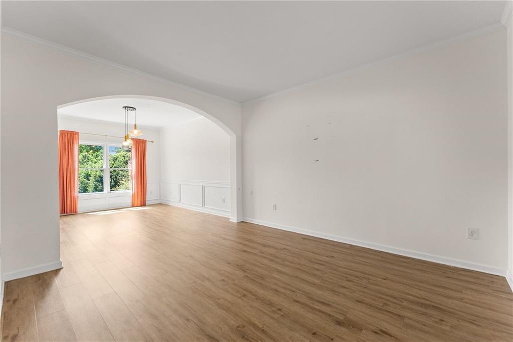 8455 Woodland View Drive
