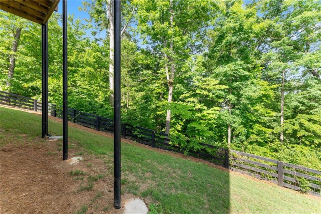 4005 Windsor Trail