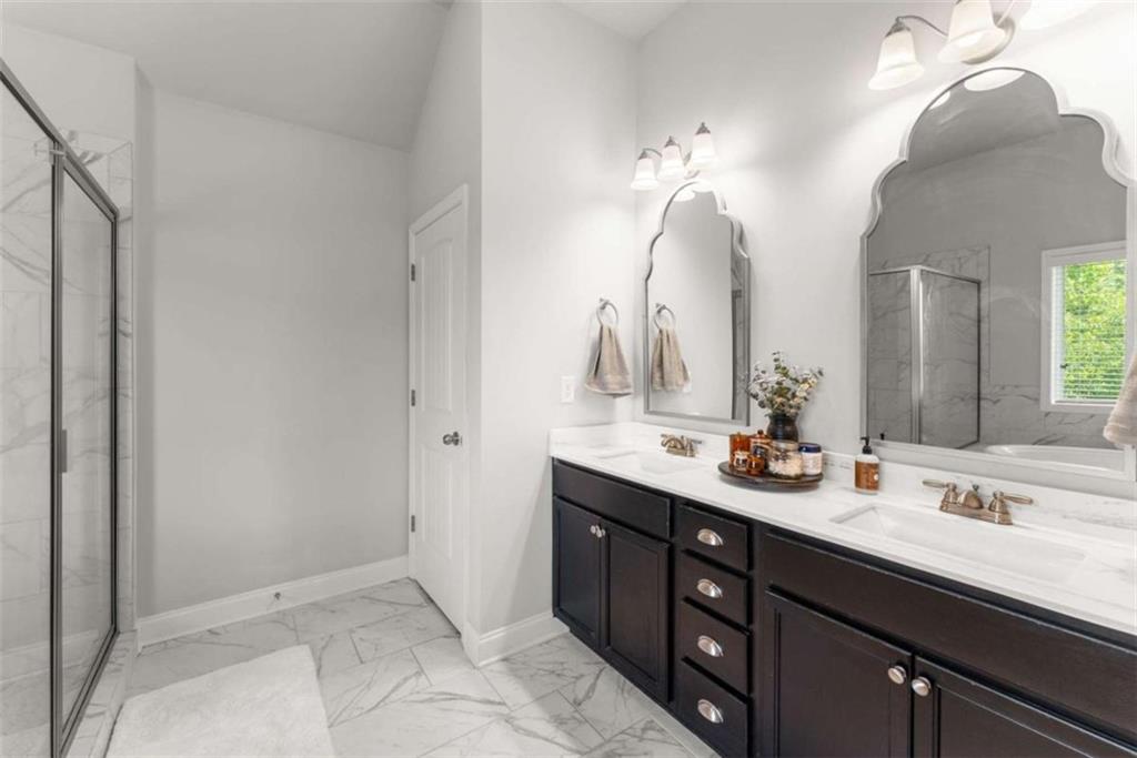 4005 Windsor Trail
