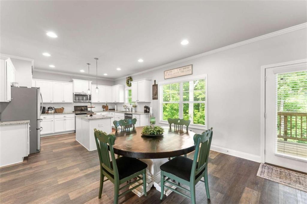 4005 Windsor Trail