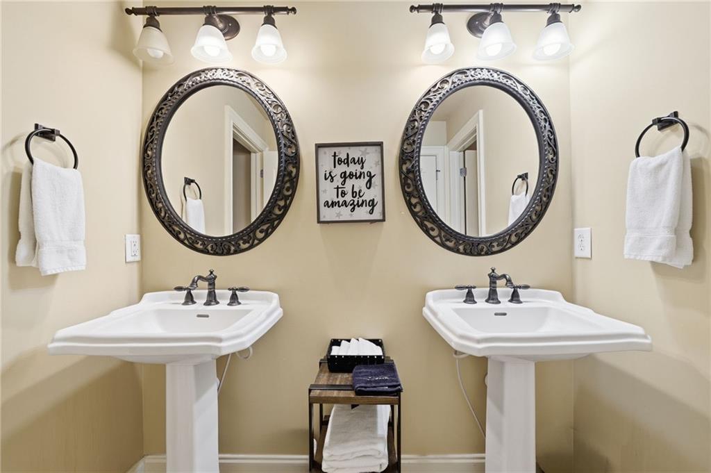 97 Eagle Ridge Trail