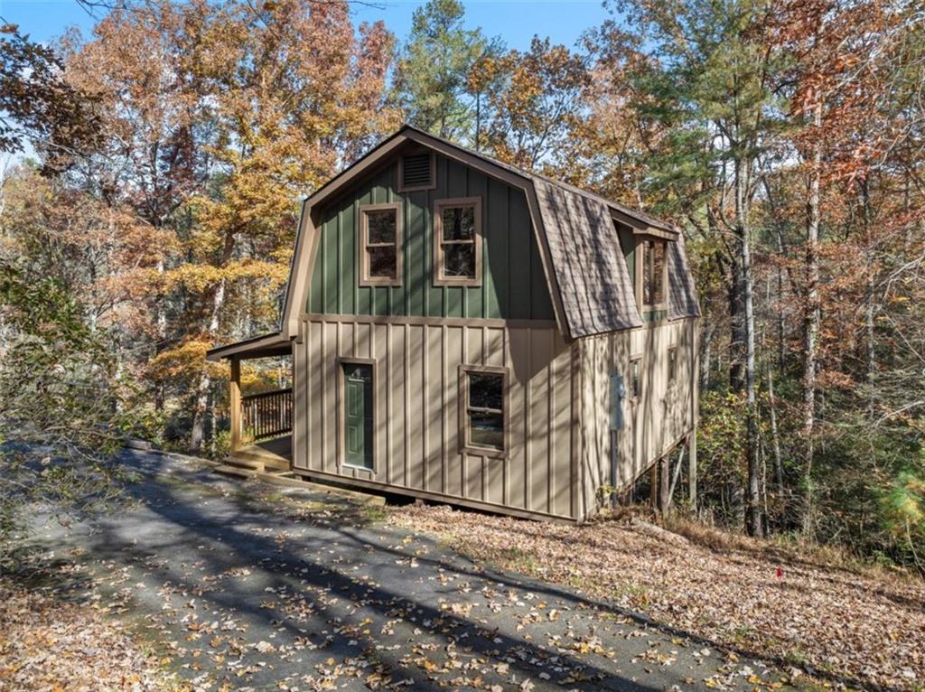 893 Hooper Road