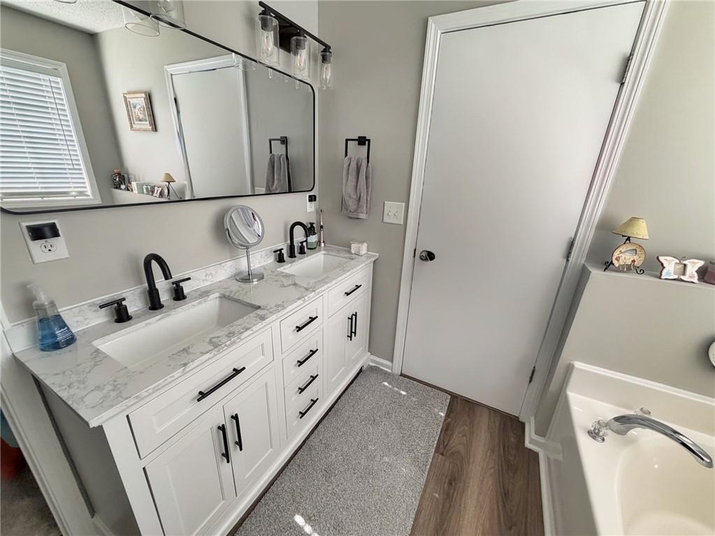713 Moonlite Trace