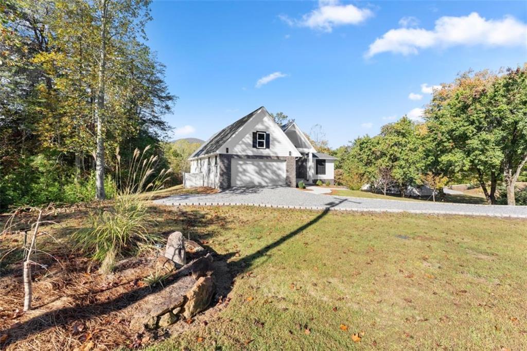 2123 Goat Neck Road