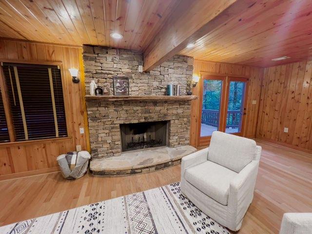 893 Hooper Road