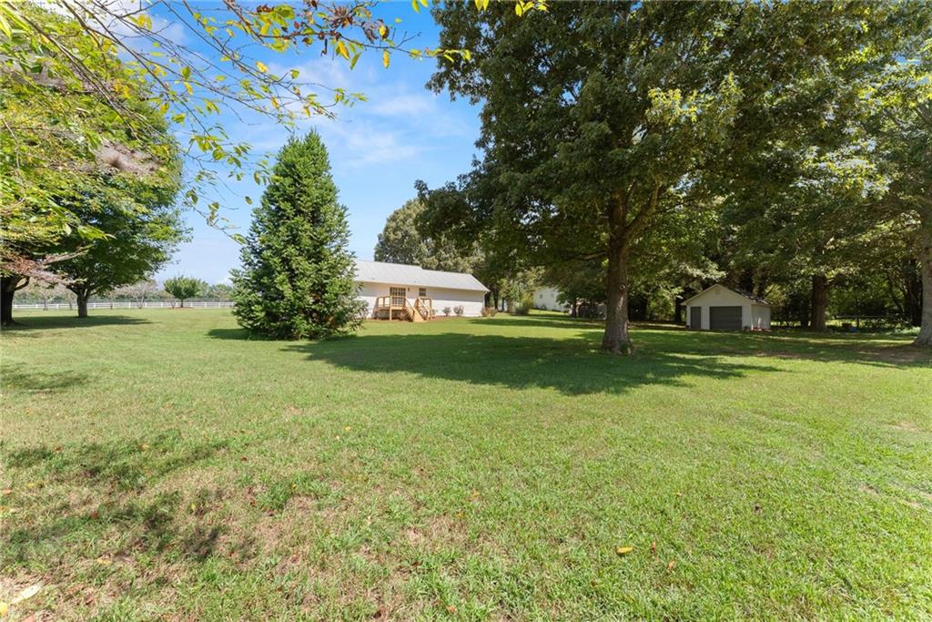 5820 Steve Black Road