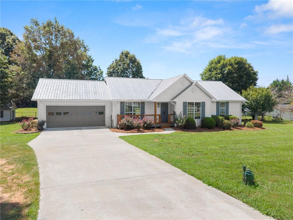 5820 Steve Black Road