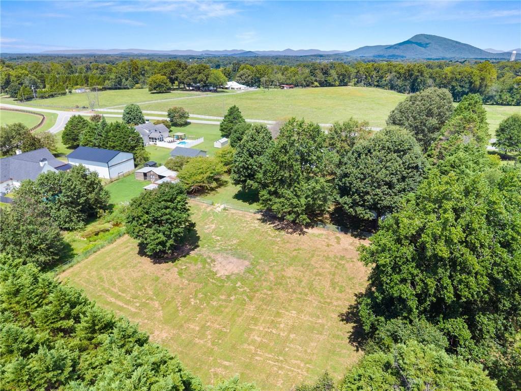 5820 Steve Black Road