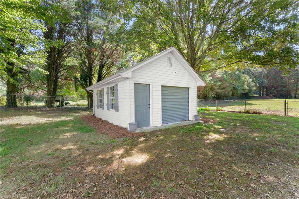 5820 Steve Black Road