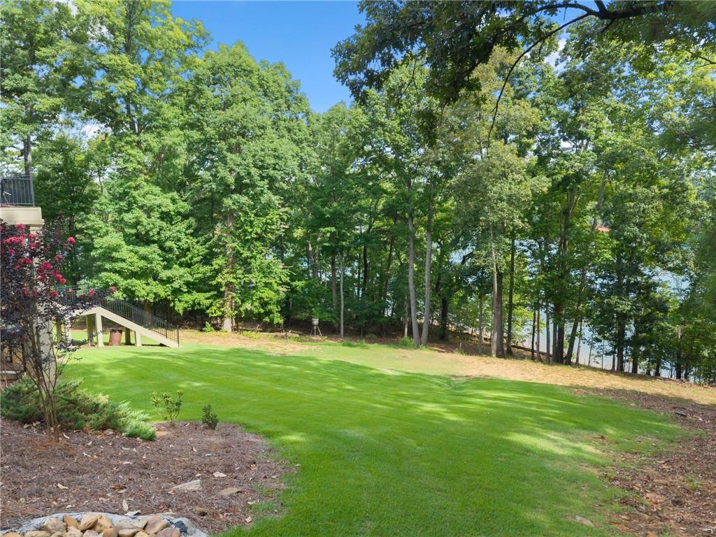 2819 NE Point Overlook