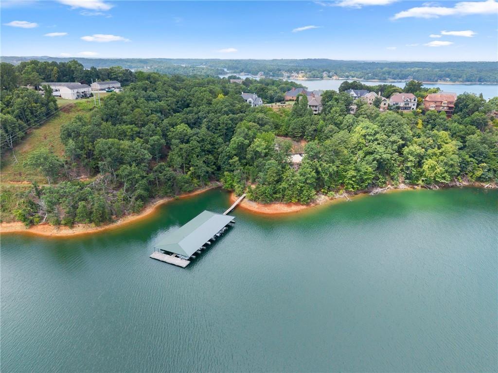 2819 NE Point Overlook