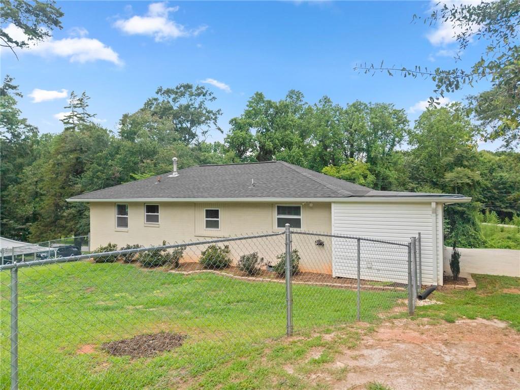 47 Cherokee Boulevard