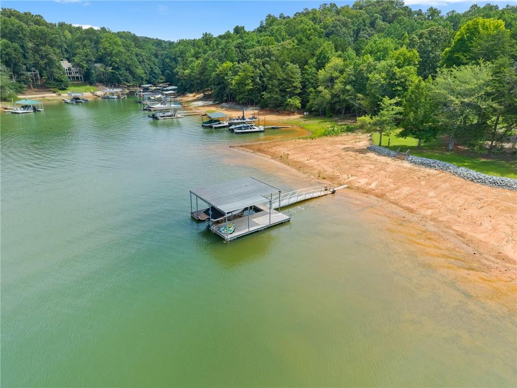 69 Winterhawk Cove
