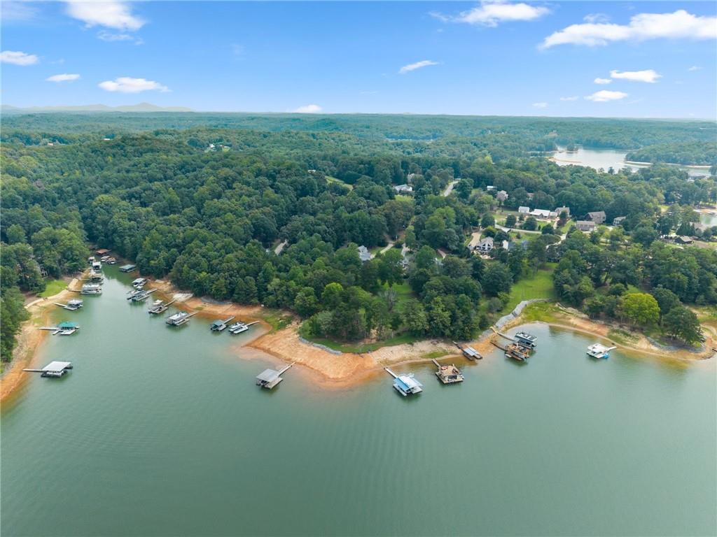 69 Winterhawk Cove