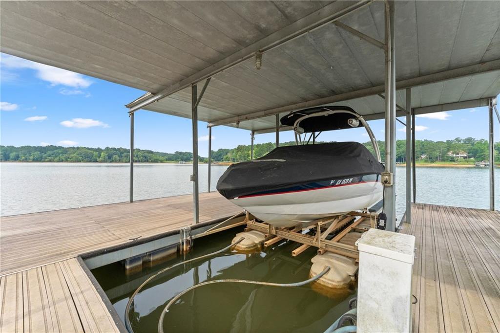 69 Winterhawk Cove
