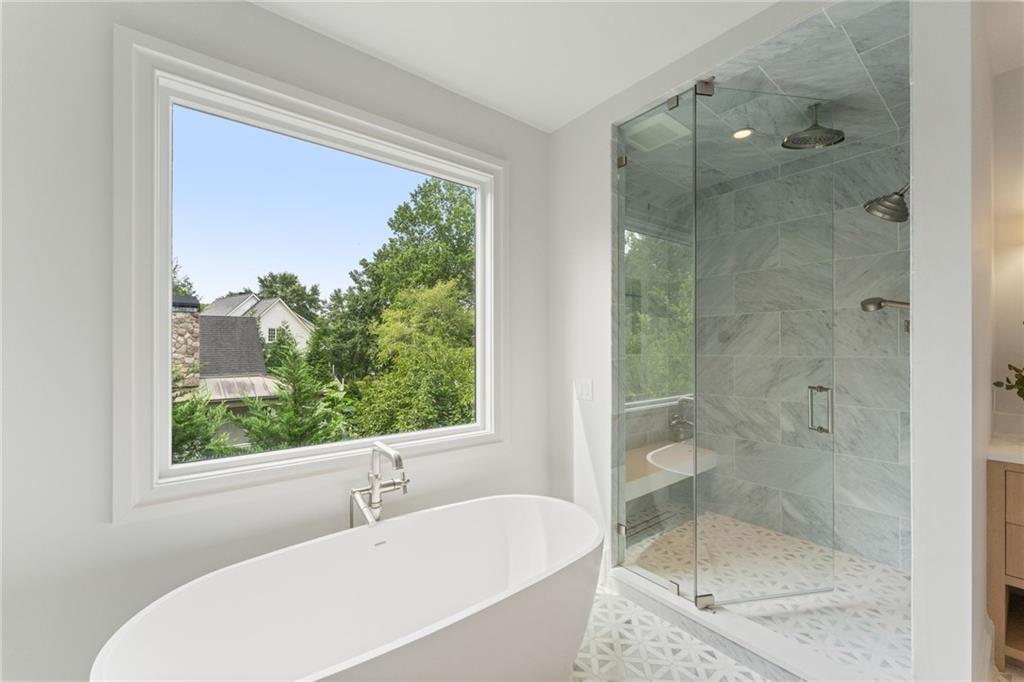 69 Winterhawk Cove