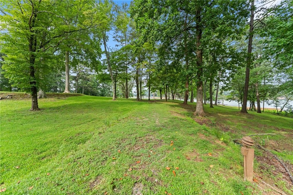 69 Winterhawk Cove