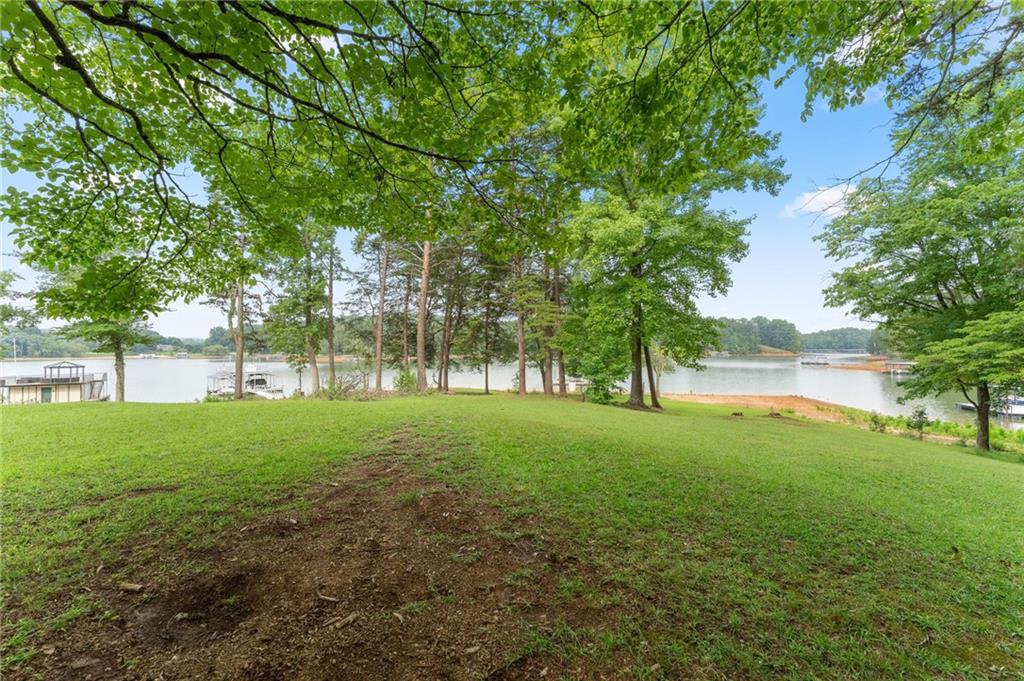 69 Winterhawk Cove