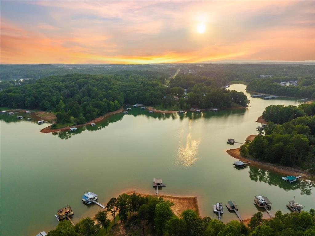 69 Winterhawk Cove