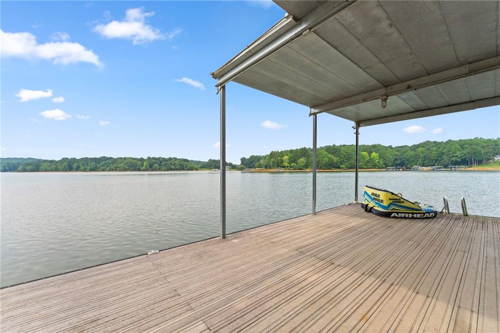 69 Winterhawk Cove