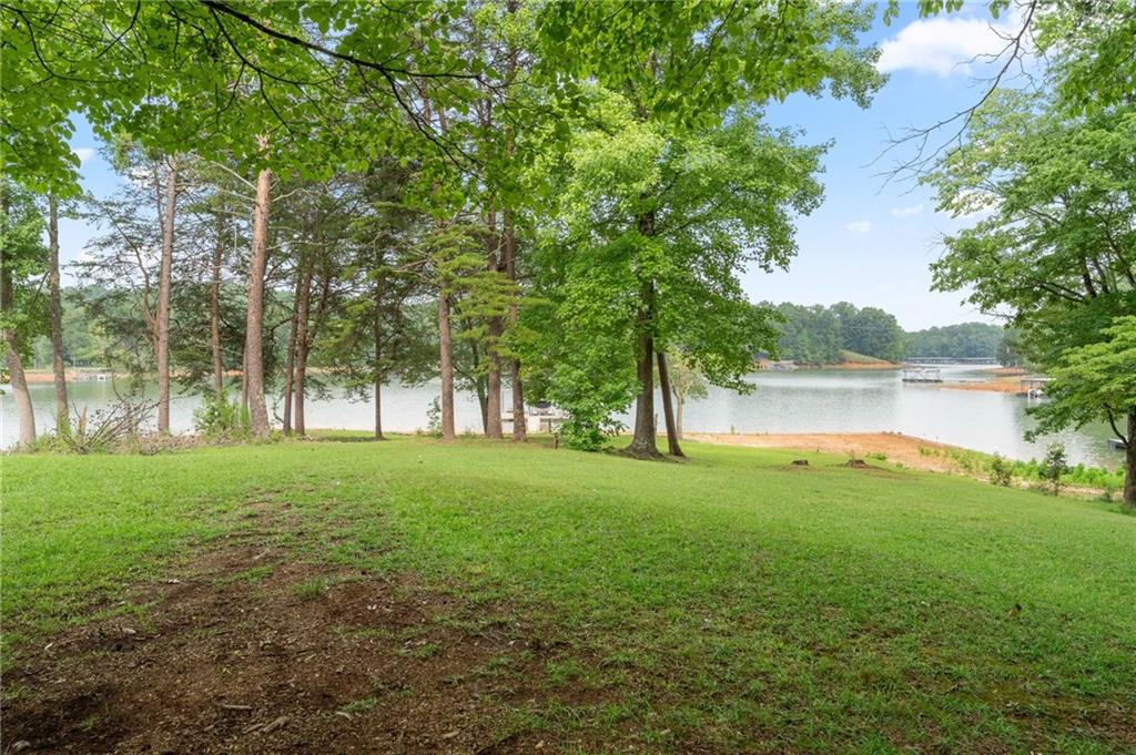 69 Winterhawk Cove