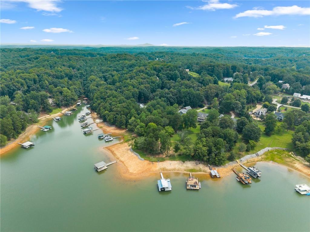 69 Winterhawk Cove