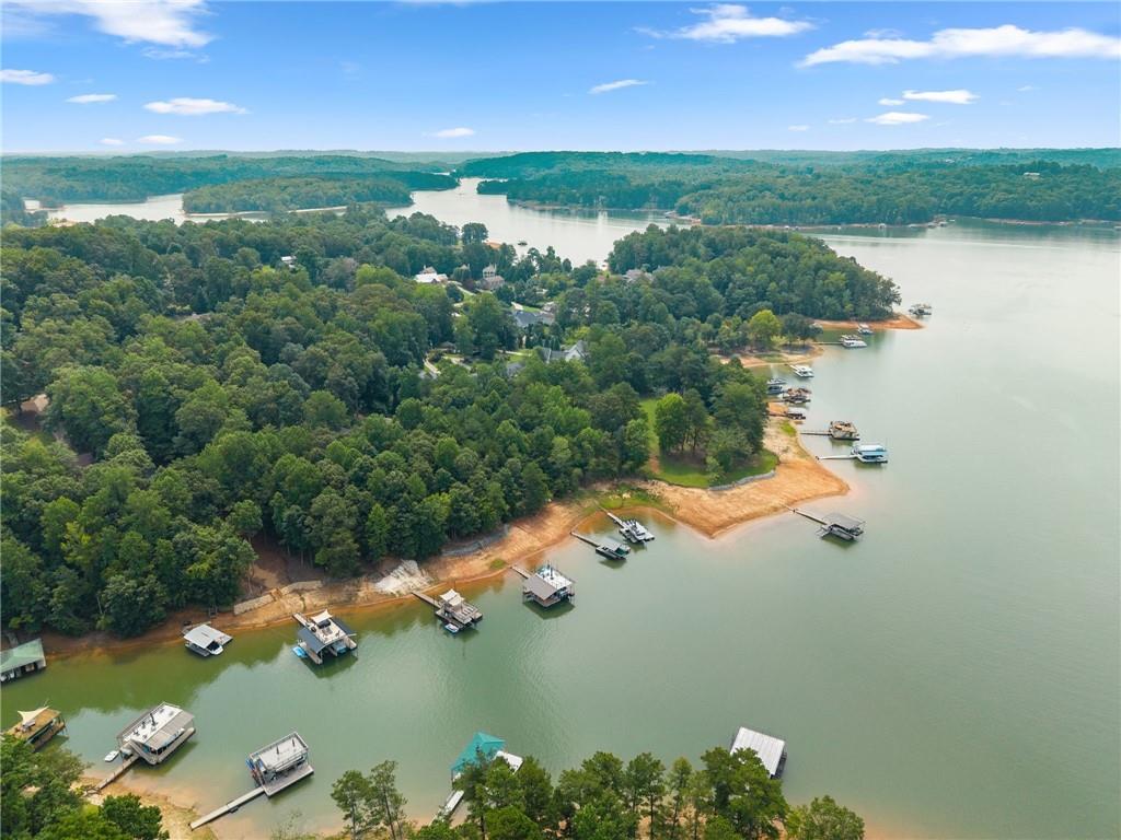 69 Winterhawk Cove