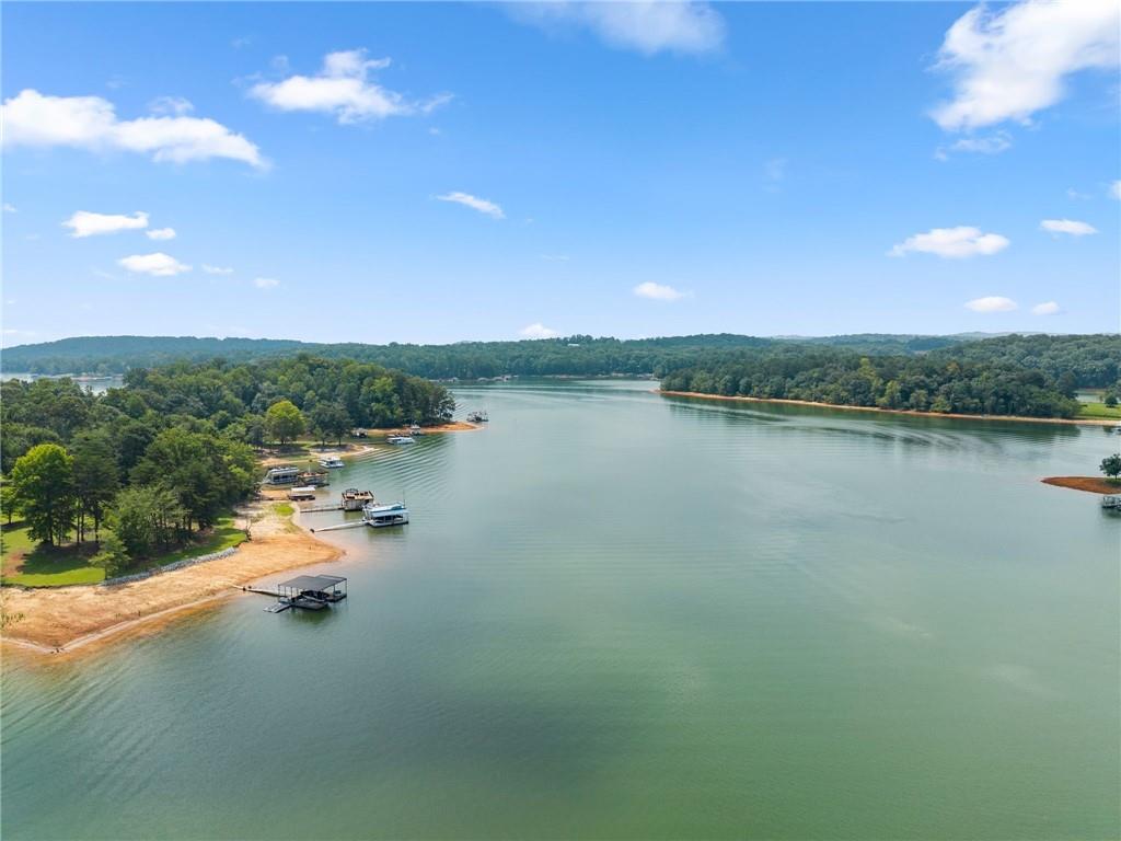 69 Winterhawk Cove