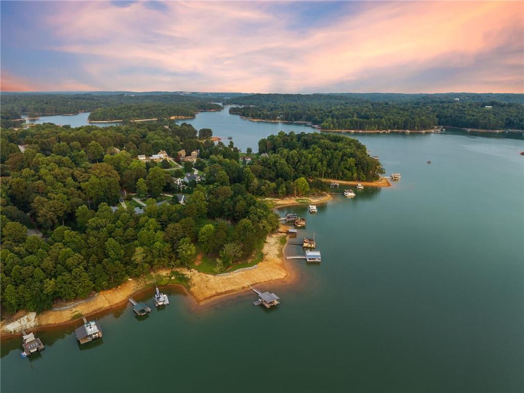 69 Winterhawk Cove
