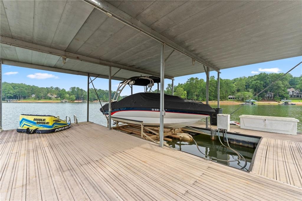 69 Winterhawk Cove