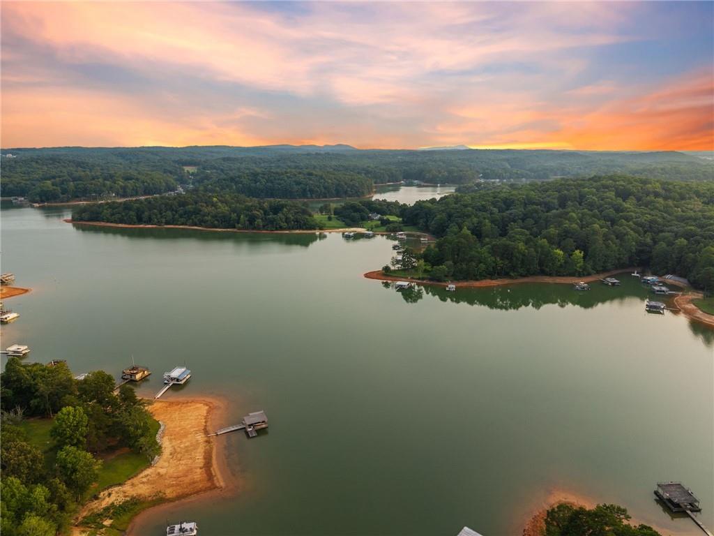 69 Winterhawk Cove