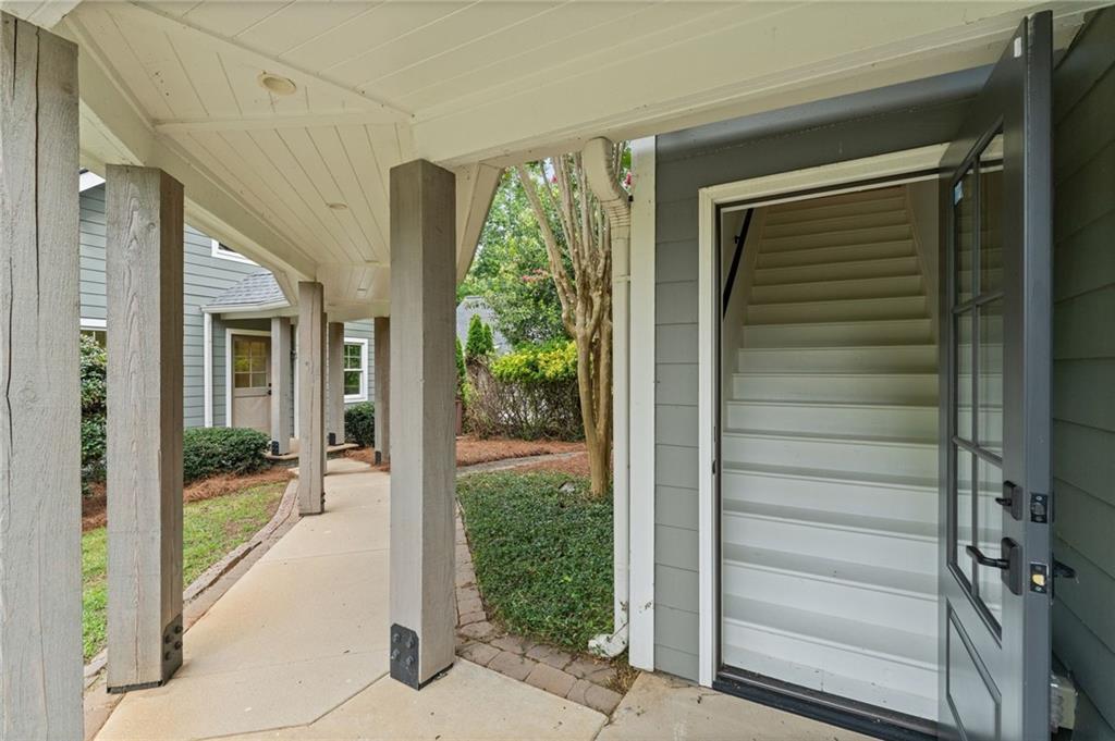 69 Winterhawk Cove