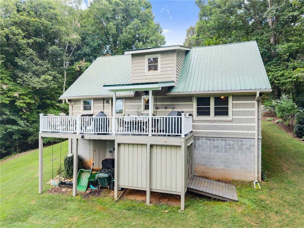481 Leona Lane