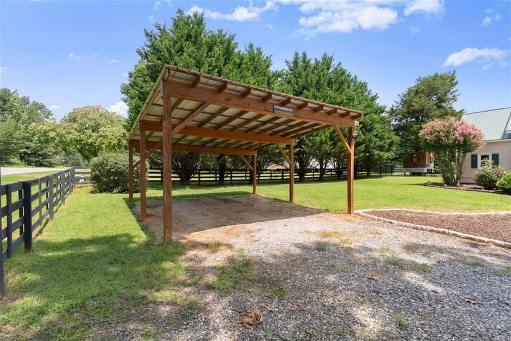6806 Shoal Creek Road
