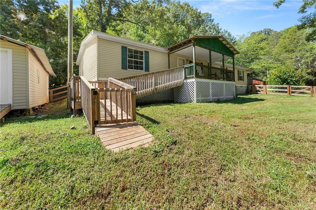 6220 Lee Lane