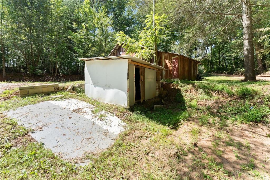 6220 Lee Lane