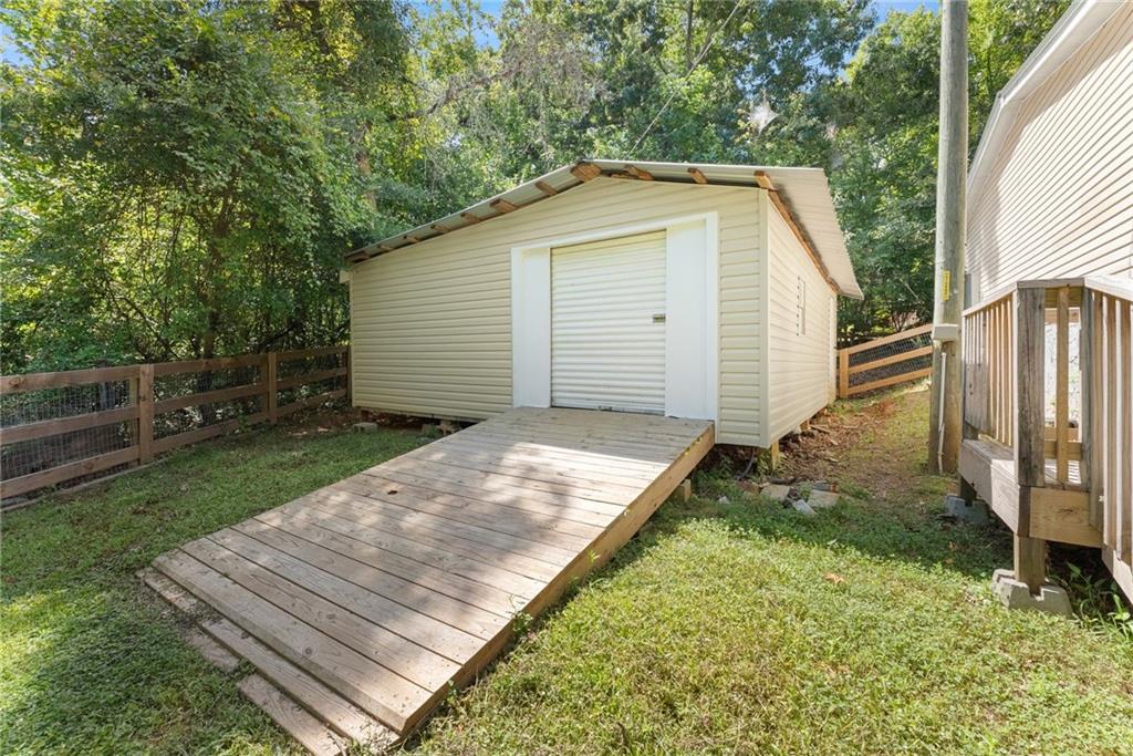 6220 Lee Lane