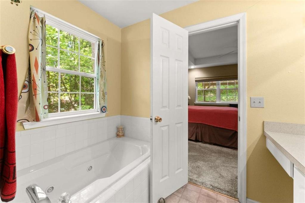 162 Greenview Court