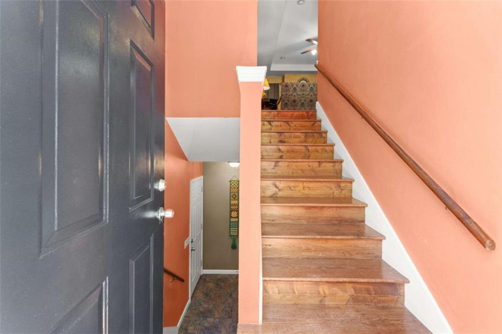 162 Greenview Court