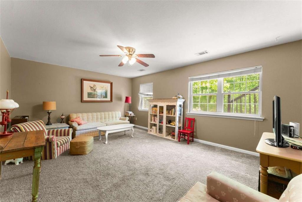 162 Greenview Court