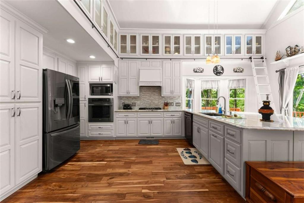 257 Interlochen Court