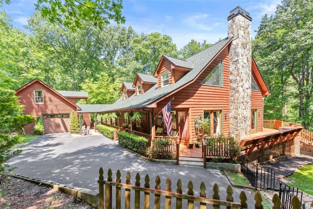 257 Interlochen Court