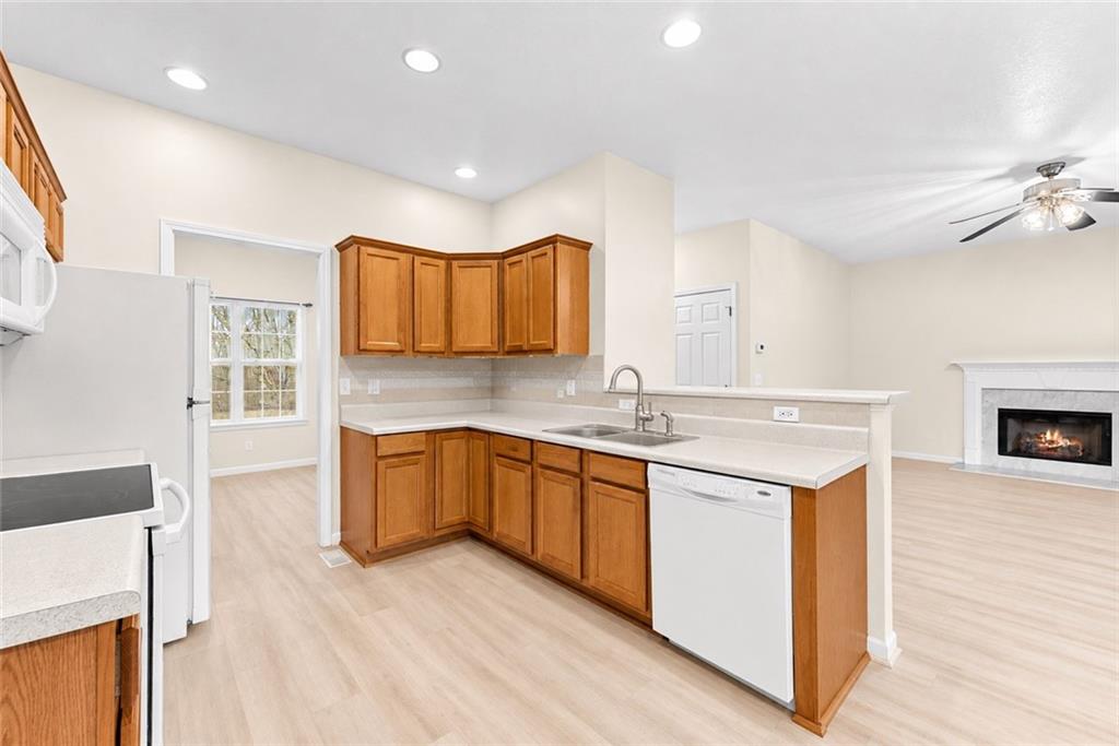 3451 Leisure Lane