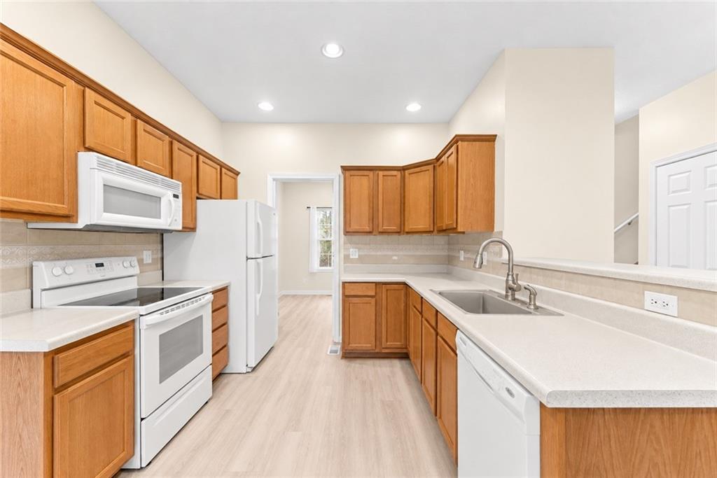 3451 Leisure Lane