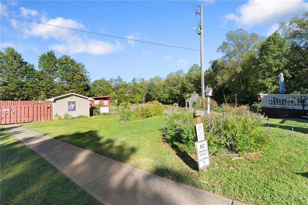 2882 Red Oak Flats Road