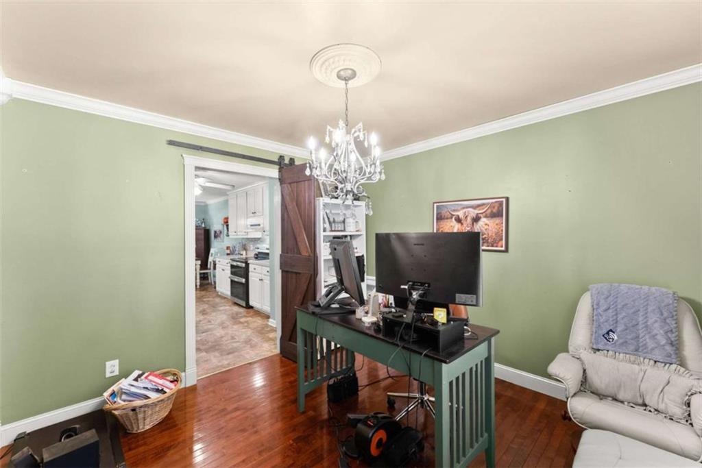 115 Tall Oaks Drive