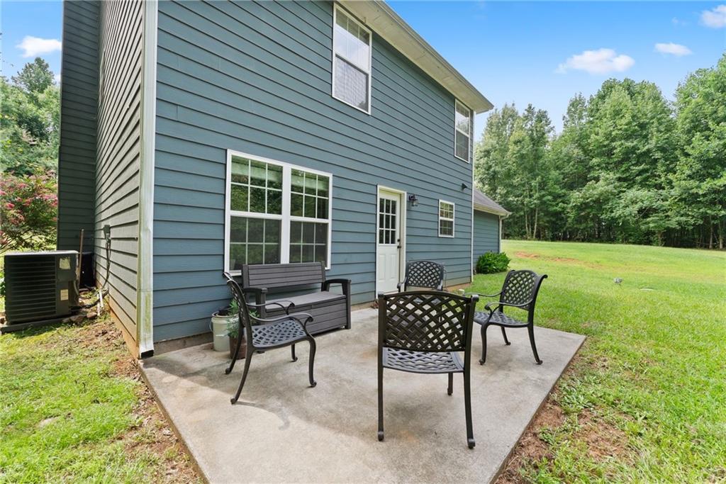 8817 Shallow Creek Trail